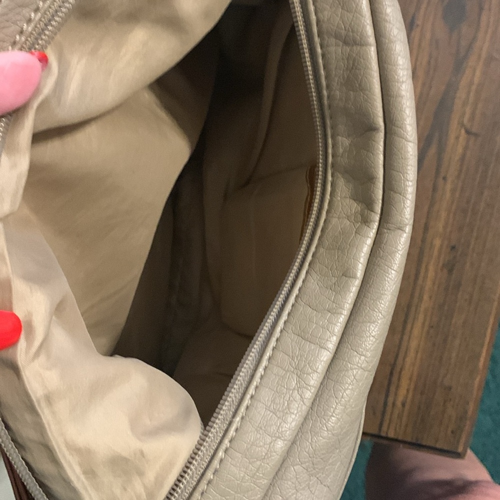 Purse - Picture 3 of 5